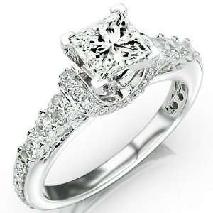 Set Round Diamonds Engagement Ring with a 1 Carat Princess Cut J Color 