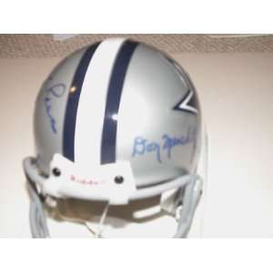   Helmet   +DAN REEVES   Autographed NFL Mini Helmets