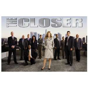 The Closer   Cast   Kyra Sedgwick   Los Angeles 11x17 