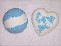 HANDCRAFTED AROMATHERAPY, RELAXATION, EUCALYPTUS BATH BOMB FIZZIES 