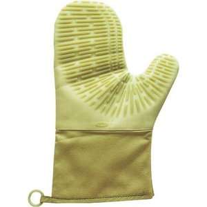   Grips Petite Silicone Oven Mitt with Magnet, Green