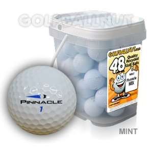   Ball Bucket Pinnacle White Mix Mint Used Golf Balls