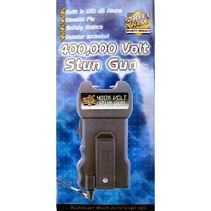 Stun Gun 400,000 volts, Alarm, Holster, Wrist Strap Disable pin. SEE 